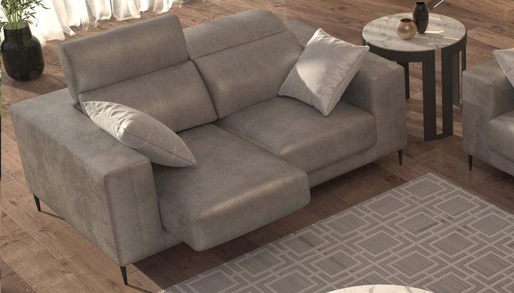 Lugo Golden Brown Loveseat