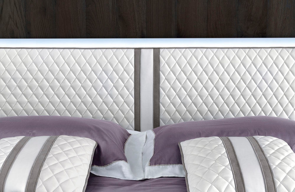 Dama Bianca Bed