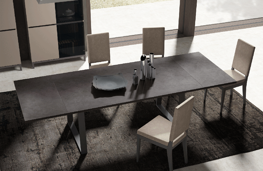 Kali Table with 2 extensions