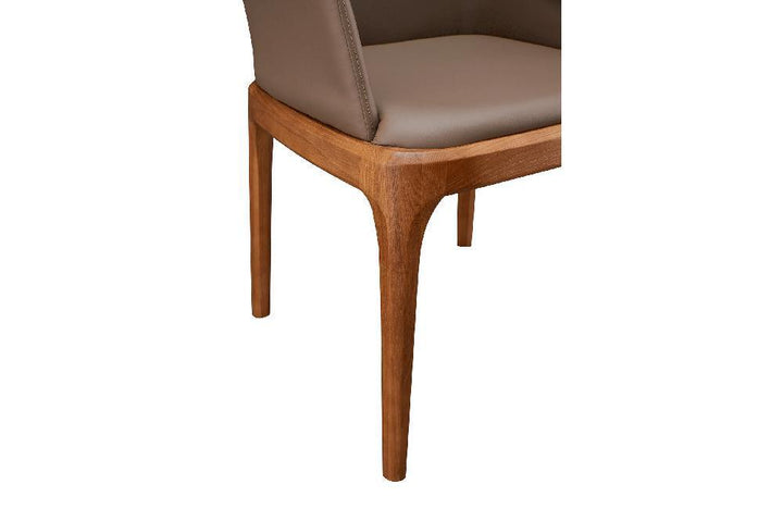 Leonardo Modern Dining Set
