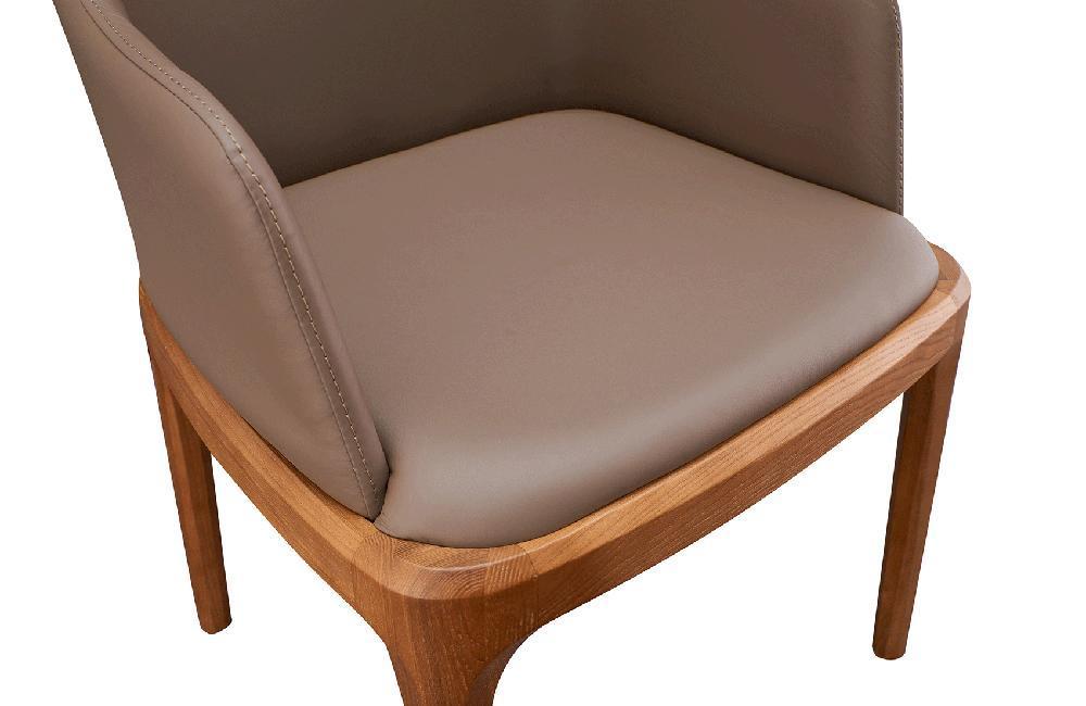 Leonardo Modern Dining Set