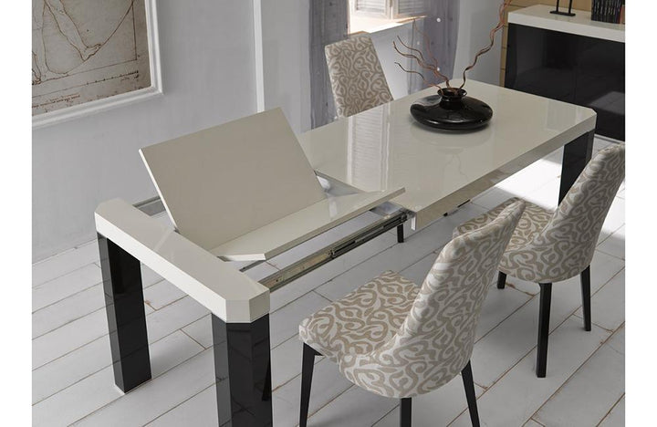 Jonah Dining Set
