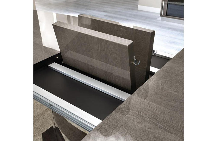 Elias Dining Set