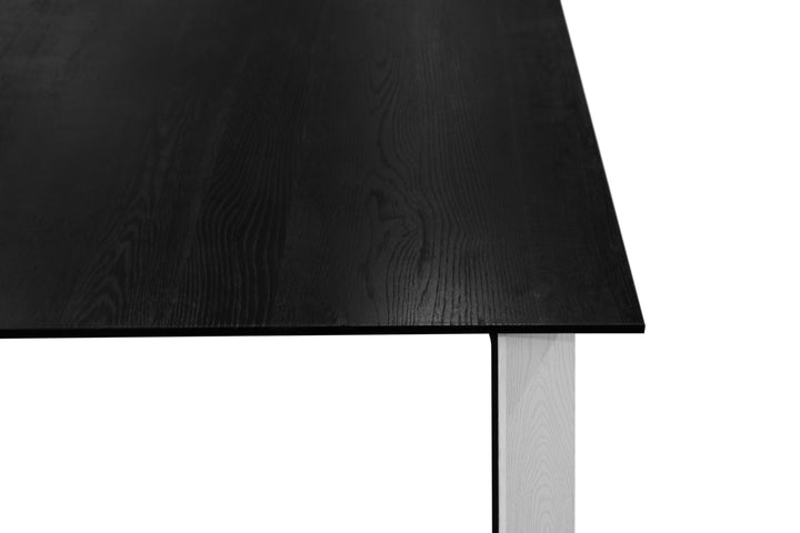 KASAKO-BW   Dining Table