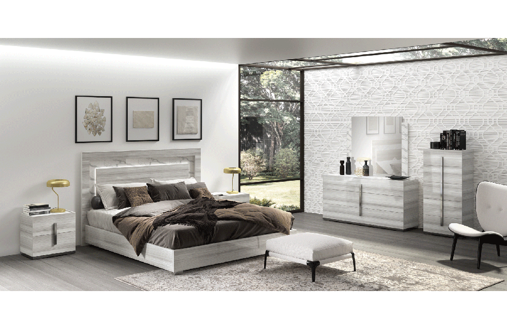 Carrara Bedroom Grey w/Light