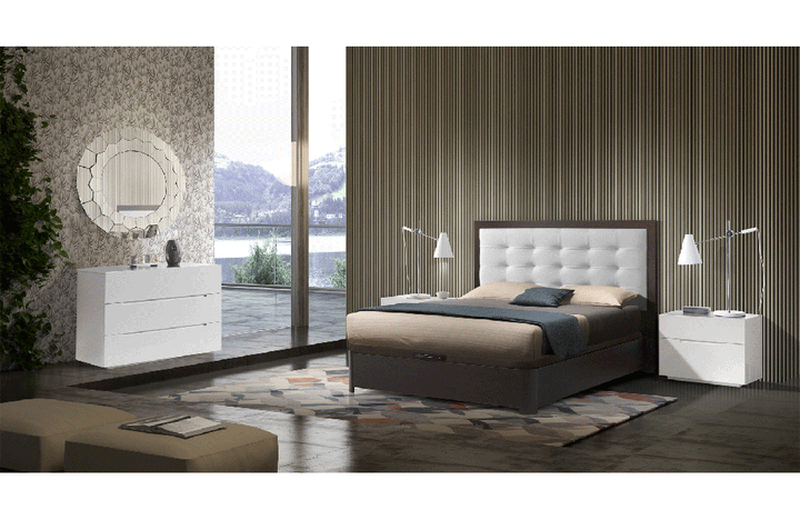 Regina Bedroom QS with Storage and M100, C100, E100 cases