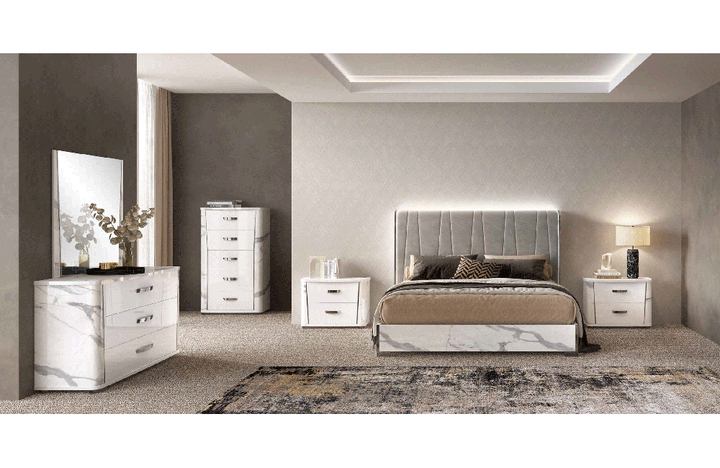 Anna Status Bed