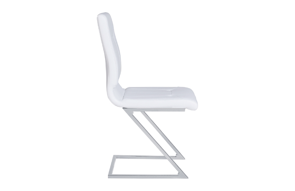 Zarra Dining Table with Zarra Chairs