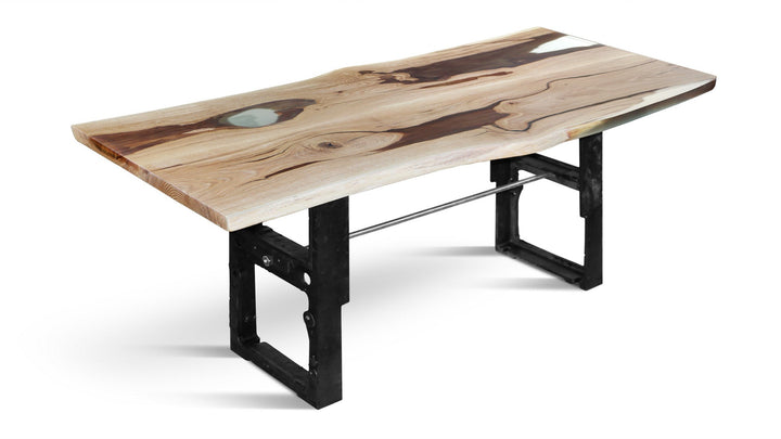 URBAN Dining Table