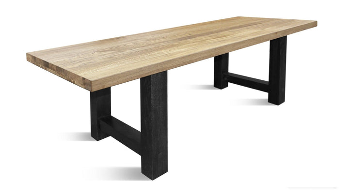 CASTLE Line LA Dining Table